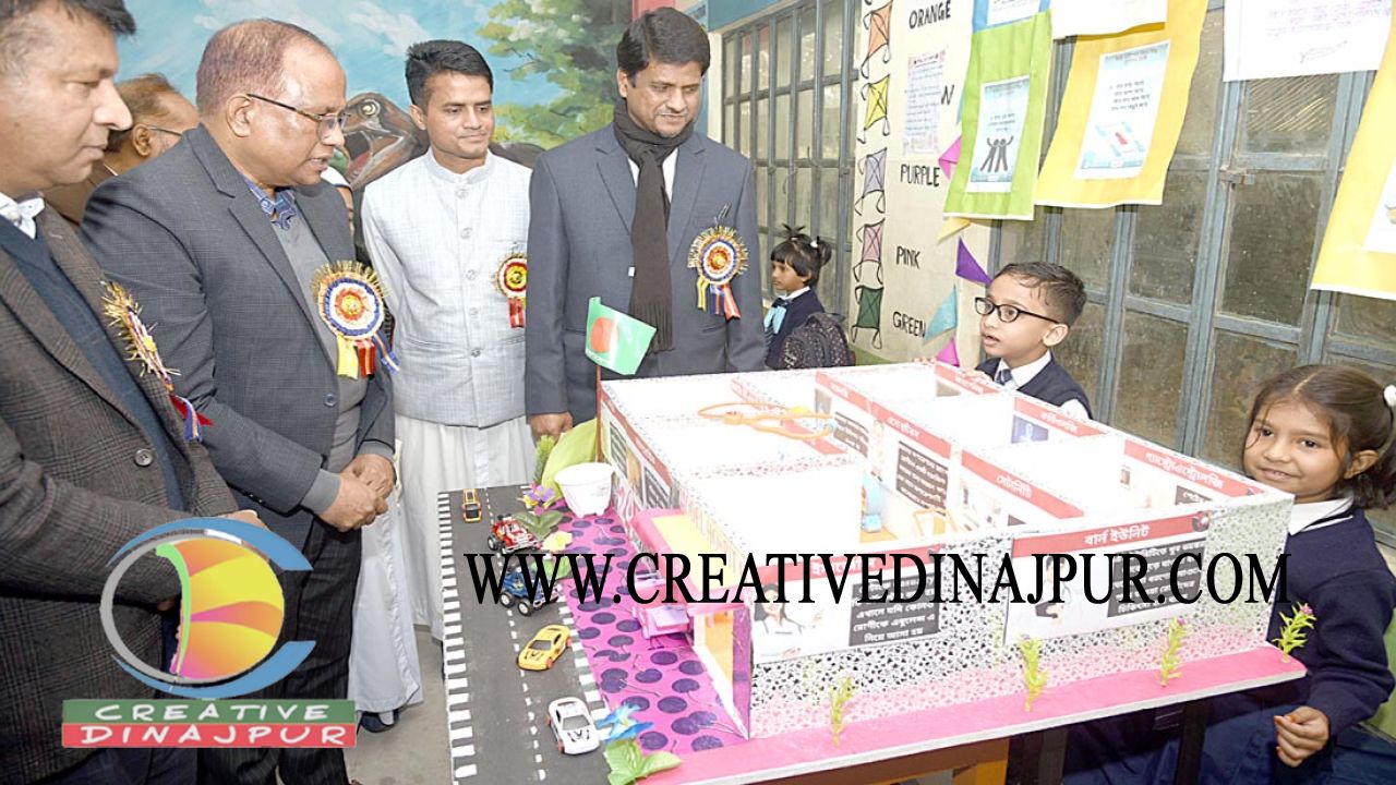 দিনাজপুরে সেন্ট ফিলিপস্ স্কুল এন্ড কলেজে বার্ষিক আন্তঃশ্রেণী বিজ্ঞান ও প্রযুক্তি মেলা
