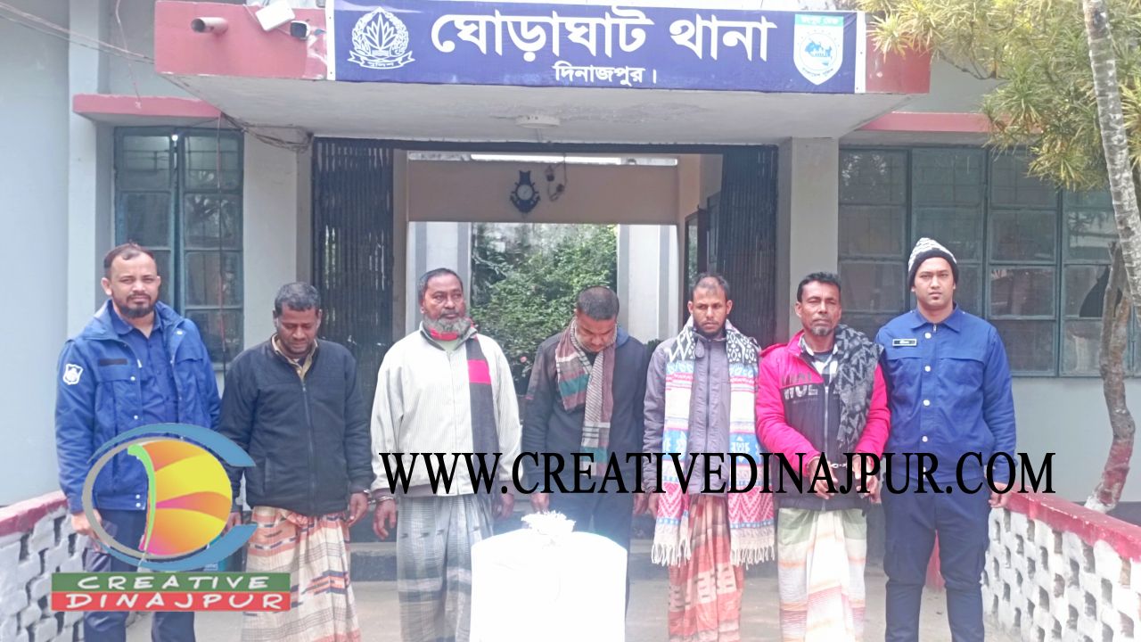 ঘোড়াঘাটে জুয়ার আসরে অভিযানে ছয় পুলিশ আহত, গ্রেপ্তার ৫,পরিস্থিতি নিয়ন্ত্রণে ফাঁকা গুলি