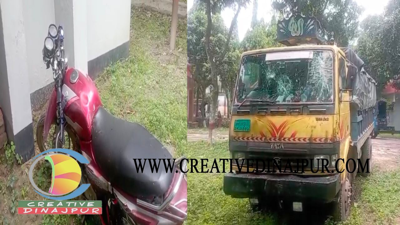 ঘোড়াঘাটে ট্রাকচাপায় নিহত ৩ , চালকের সহকারী আটক