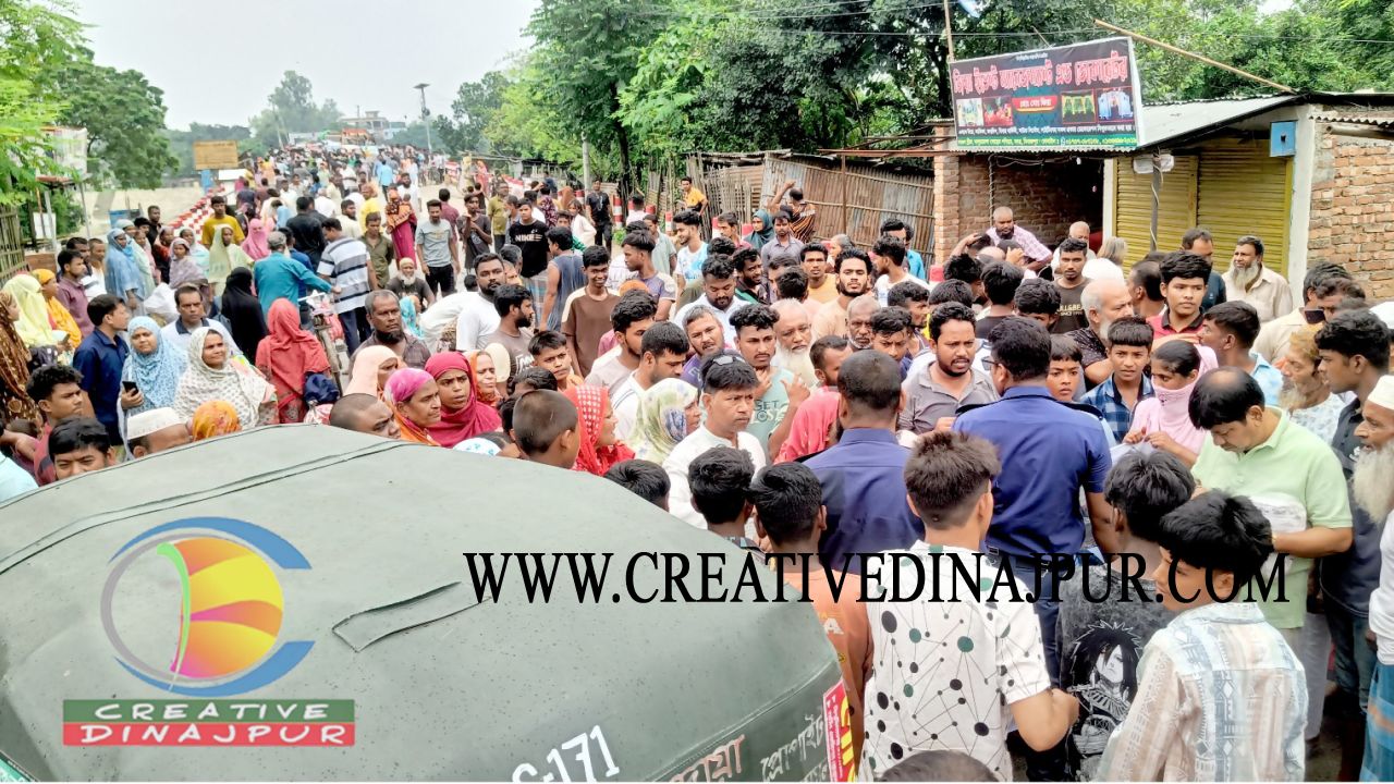 দিনাজপুরে ড্রেনের পানি নিষ্কাশনের দাবীতে মানববন্ধন-বিক্ষোভ, সমস্যা সমাধানের আশ্বাসে কর্মসুচী প্রত্যাহার
