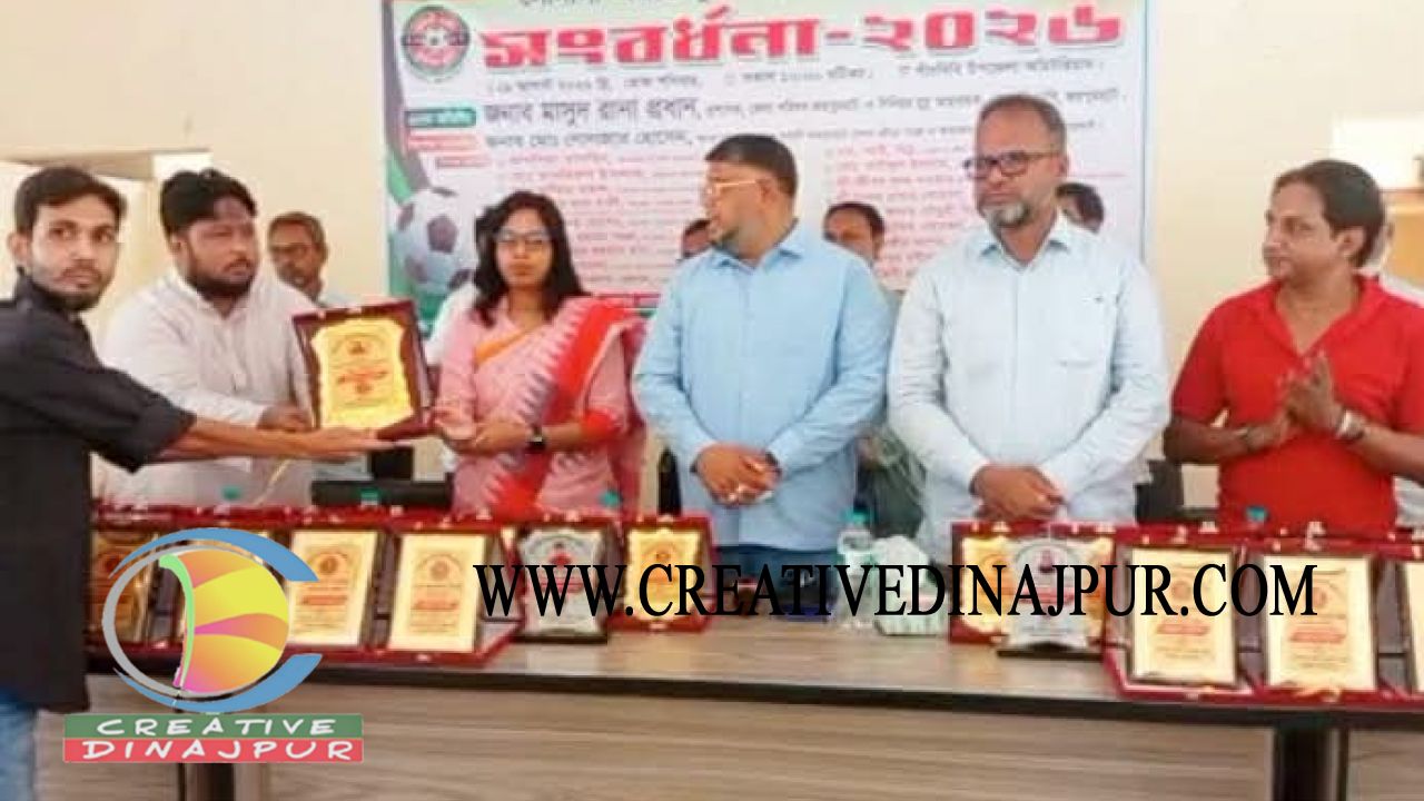 পাঁচবিবিতে সাবেক ফুটবলারদের সংবর্ধনা