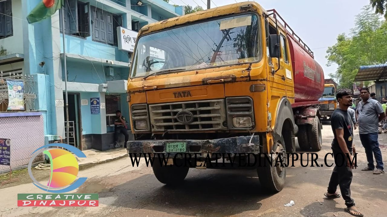 টানা পাঁচ দিন বন্ধেট পর হিলি বন্দর দিয়ে আমদানি-রফতানি শুরু ফিরেছে কর্মচঞ্চলতা