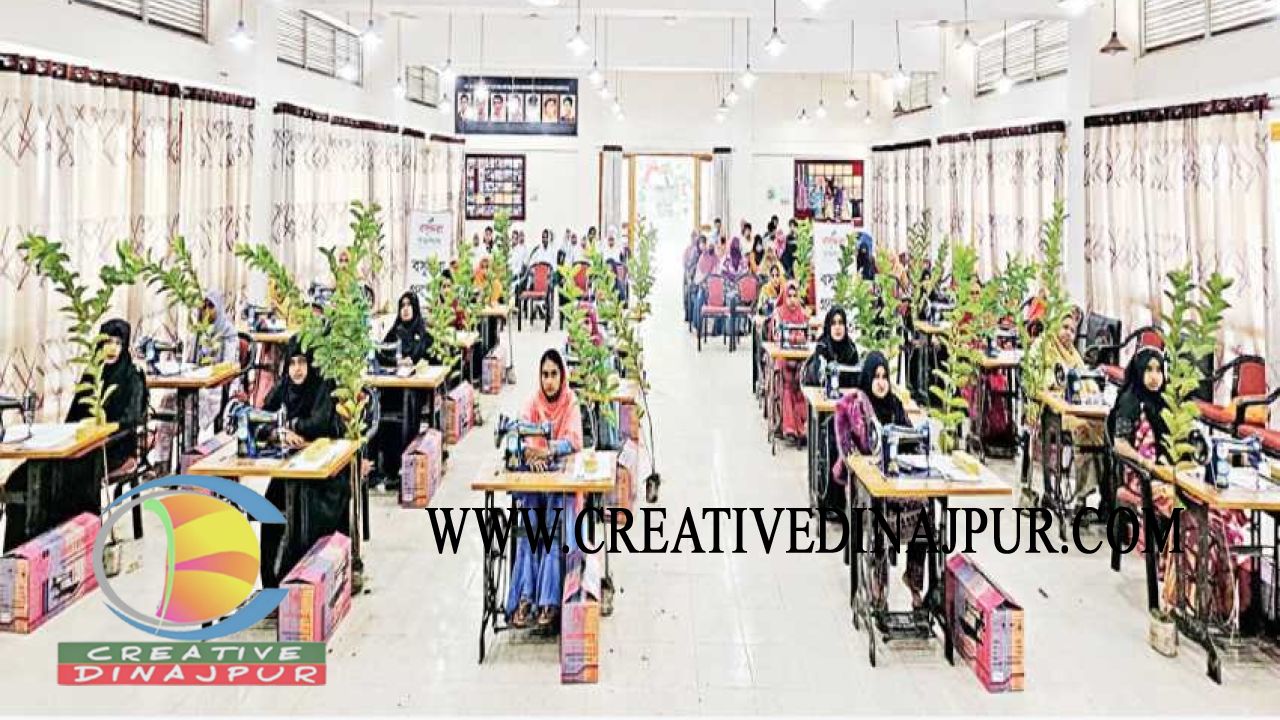সেলাই মেশিনে স্বপ্ন বুনবেন নান্দাইলের ২০ নারী